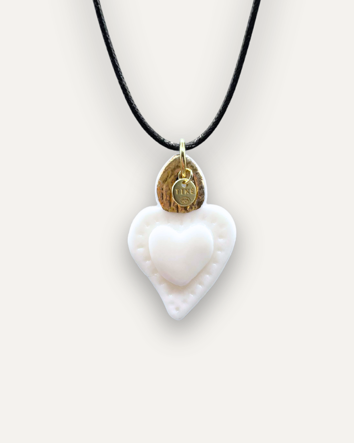 Charms - White Heart Flame Gold Porcelain Pendant