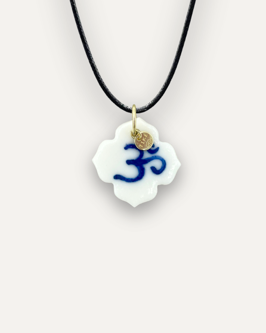 Charm - Fiore di Loto Om Blu ciondolo in Porcellana