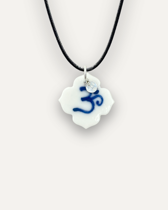 Charm - Fiore di Loto Om Blu ciondolo in Porcellana