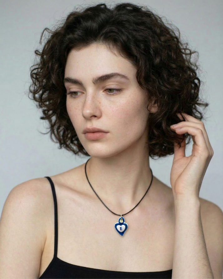 Charms - Ciondolo in Porcellana Cuore Blu - Lettera E